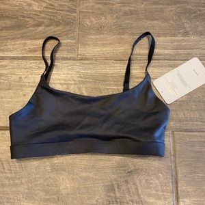 Fabletics sports bra